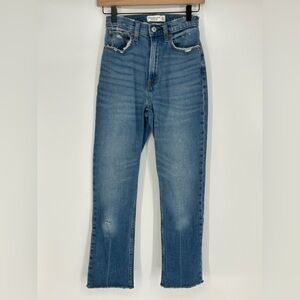 Abercrombie & Fitch Curve Love The Ankle Straight Ultra High Rise In Women 24/00